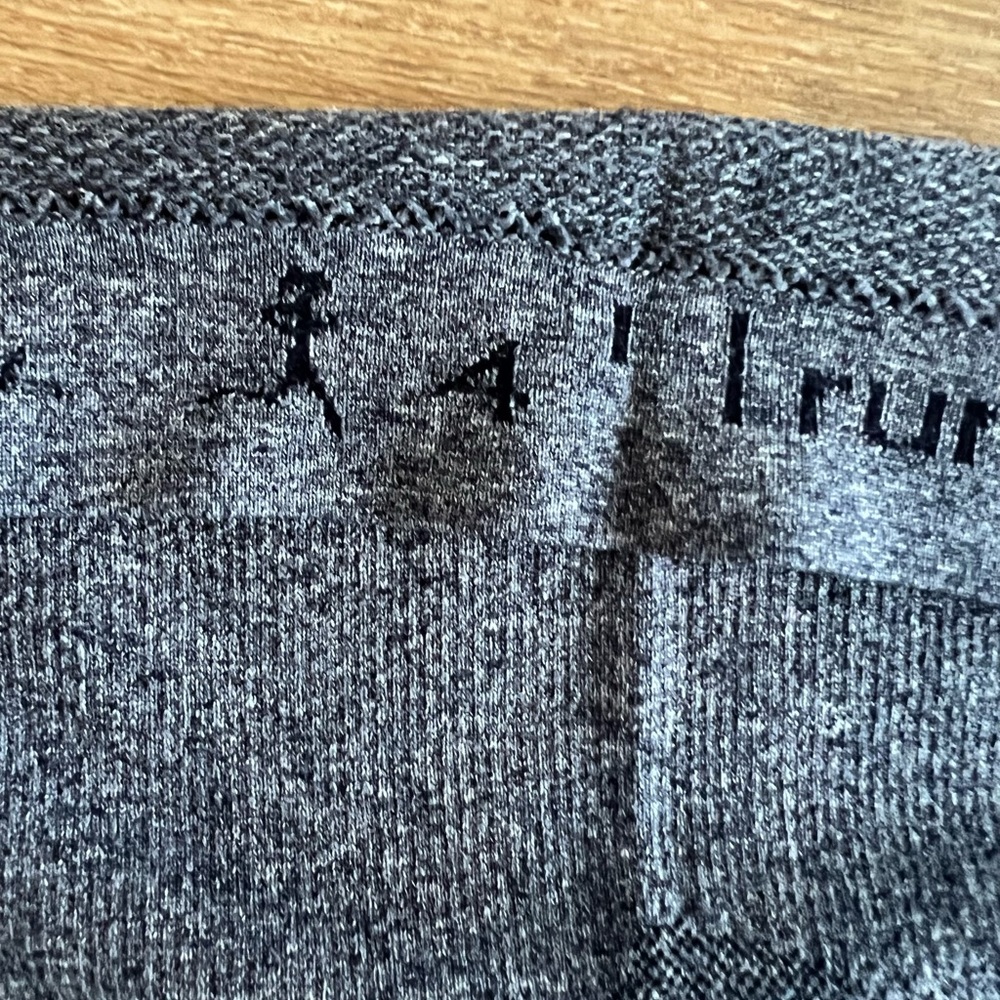 Lululemon Grey Run Swiftly Tank Size 4 - image 6